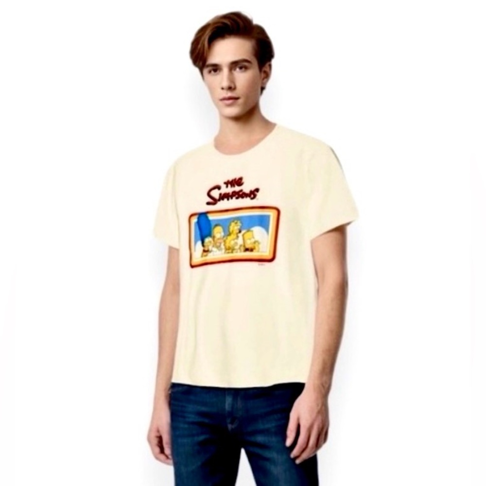 Simpsons Family Portrait Classic LIMITED EDITION T-Shirt